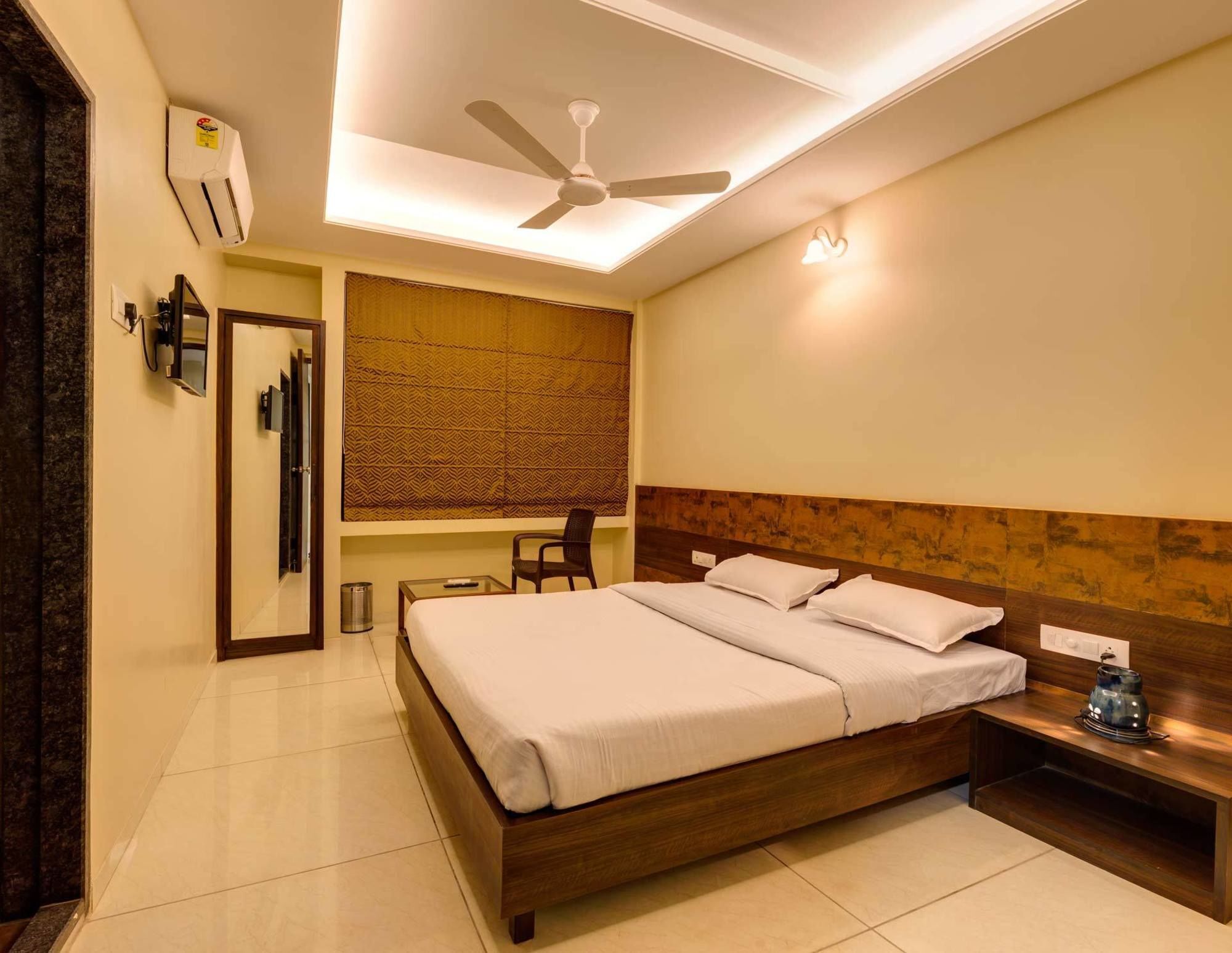 Hotel Darshan Kolhapur Εξωτερικό φωτογραφία